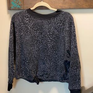 Old Navy Leopard Print Sweat shirt